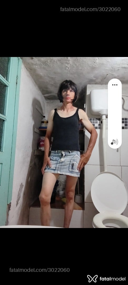 Acompanhante homem trans com cabelo castanho de olhos castanhos em Palmeira das Missões - Bruna Barbosa