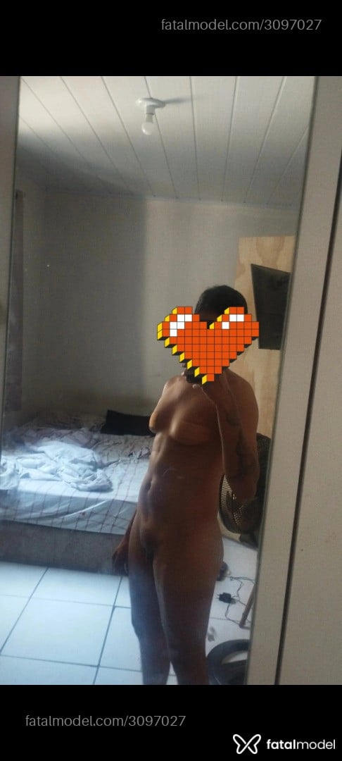 Acompanhante homem trans morena (o) de olhos pretos em Vila Velha - Vitor Soares