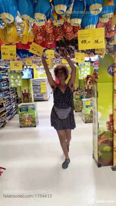 Acompanhante mulher loira (o) de olhos castanhos em São Paulo - Naomi Campos