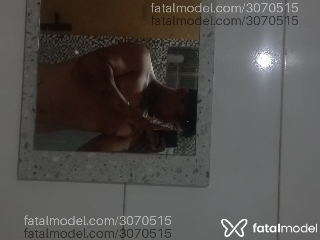 Acompanhante homem morena (o) de olhos pretos em Parobé Acompanhante homem morena (o) de olhos pretos em Parobé - Rodrigues