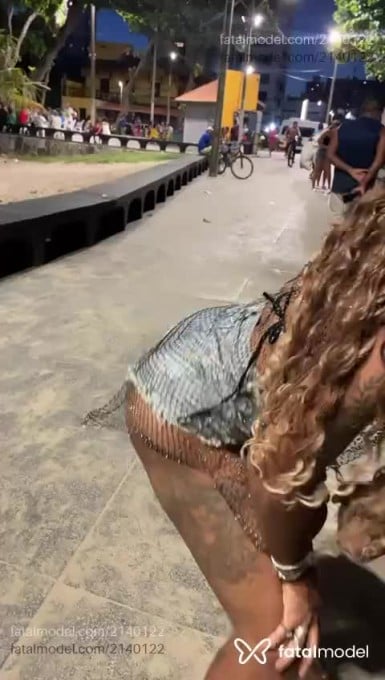 Acompanhante mulher trans loira (o) de olhos castanhos em Recife - Mel Ayala