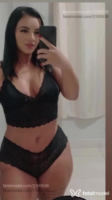 Acompanhante mulher morena (o) de olhos castanhos em Londrina Acompanhante mulher morena (o) de olhos castanhos em Londrina - Viick