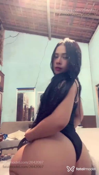 Acompanhante mulher com cabelo castanho de olhos castanhos em Americana - Julia