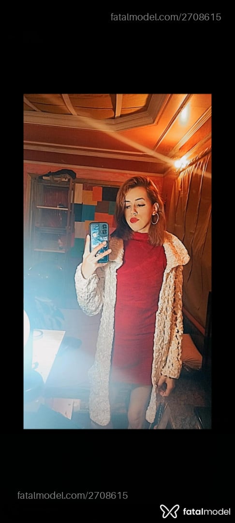 Acompanhante mulher trans ruiva (o) de olhos castanhos em Porto Alegre - Aruyva