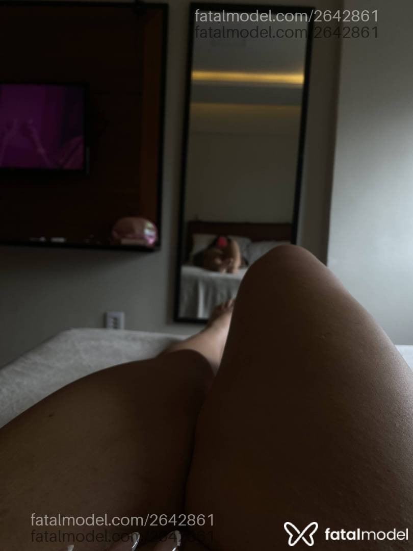 Acompanhante mulher morena (o) de olhos castanhos em Balneário Camboriú - Isa