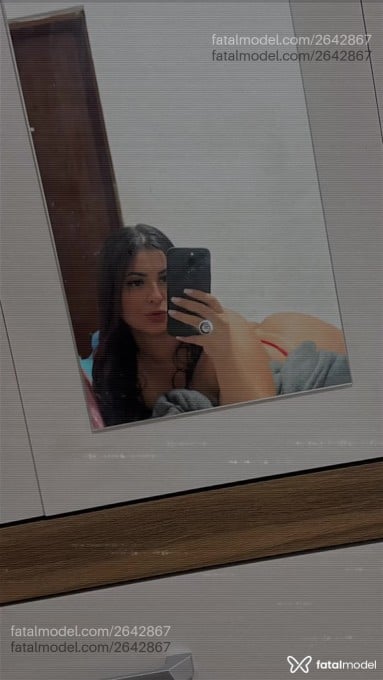Acompanhante mulher morena (o) de olhos castanhos em Belo Horizonte - Alanna Fonseca