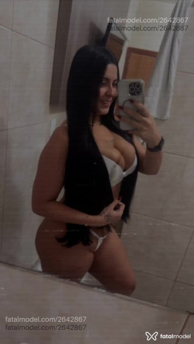 Acompanhante mulher morena (o) de olhos castanhos em Belo Horizonte - Alanna Fonseca
