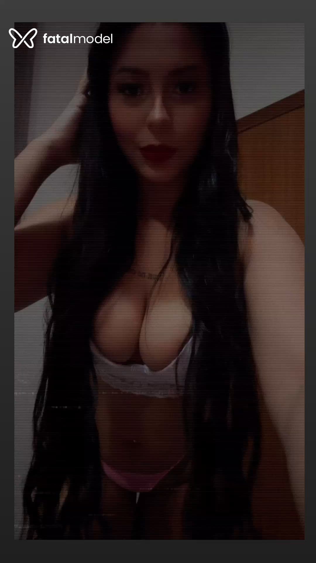 Acompanhante mulher morena (o) de olhos castanhos em Belo Horizonte Acompanhante mulher morena (o) de olhos castanhos em Belo Horizonte - Alanna Fonseca