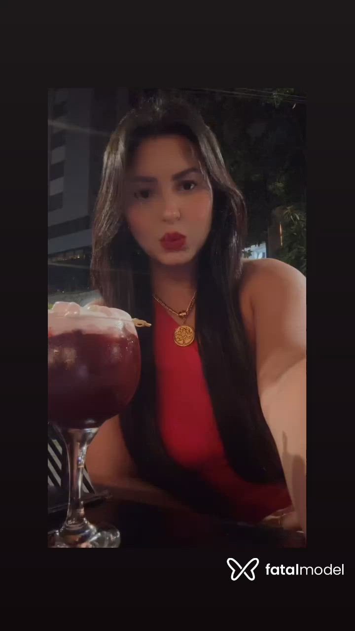 Acompanhante mulher morena (o) de olhos castanhos - Alanna Fonseca