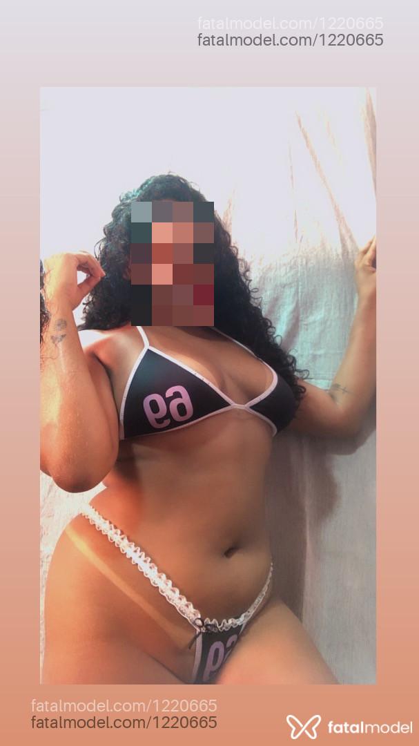 Acompanhante mulher morena (o) de olhos pretos em Virtual Acompanhante mulher morena (o) de olhos pretos em Virtual - Gaby