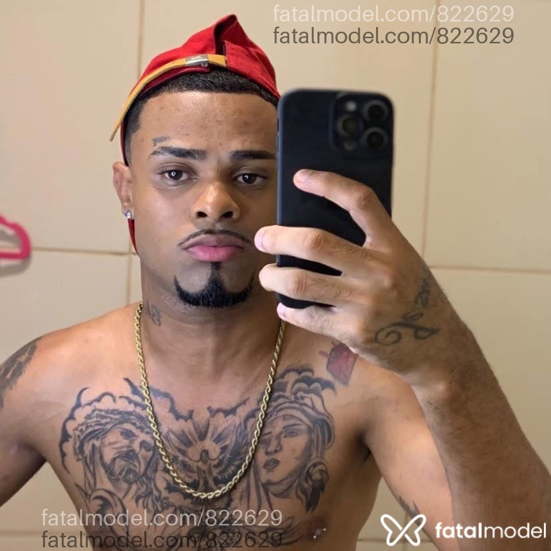 Acompanhante homem morena (o) de olhos castanhos em Duque de Caxias - Knalha