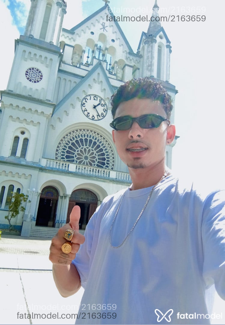 Acompanhante homem morena (o) de olhos castanhos em Virtual Acompanhante homem morena (o) de olhos castanhos em Virtual - Lucas Silva