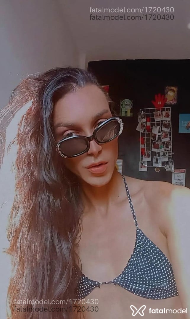 Acompanhante mulher trans morena (o) de olhos castanhos em Rio de Janeiro - Lua