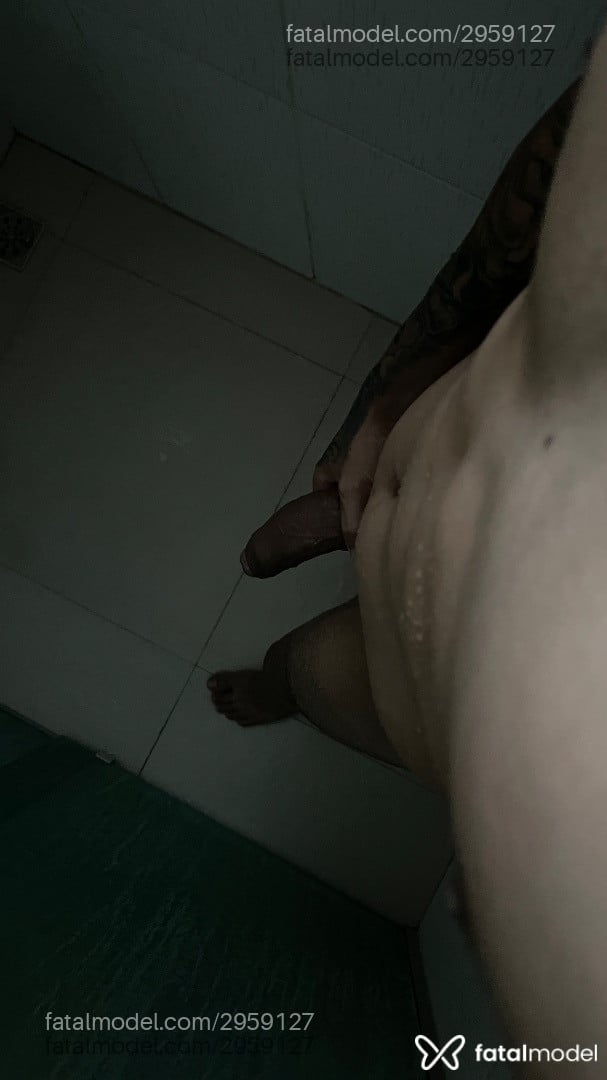 Acompanhante homem loira (o) de olhos castanhos em Goiânia - Luquinha