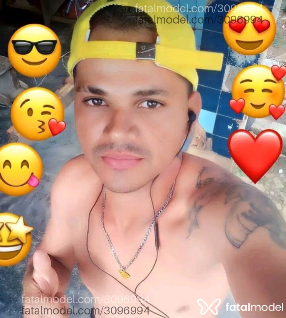 Acompanhante homem com cabelo castanho de olhos mel em Porto Velho - Jhonata
