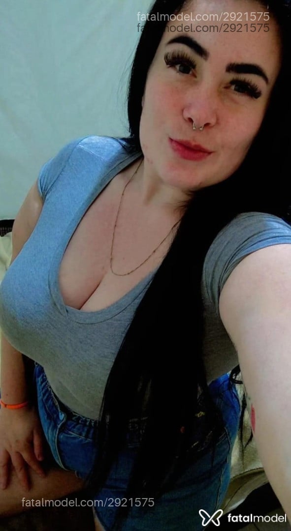 Acompanhante mulher morena (o) de olhos castanhos - Dudaa Acompanhante mulher morena (o) de olhos castanhos - Dudaa