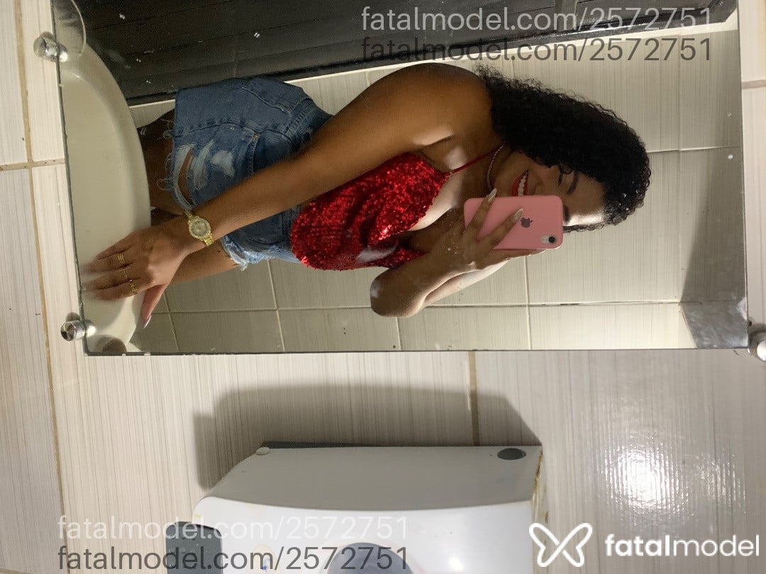 Acompanhante mulher morena (o) de olhos castanhos em Lapa - Giovanna