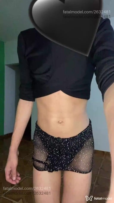 Acompanhante mulher trans com cabelo castanho de olhos castanhos em Campinas - Ravensilv