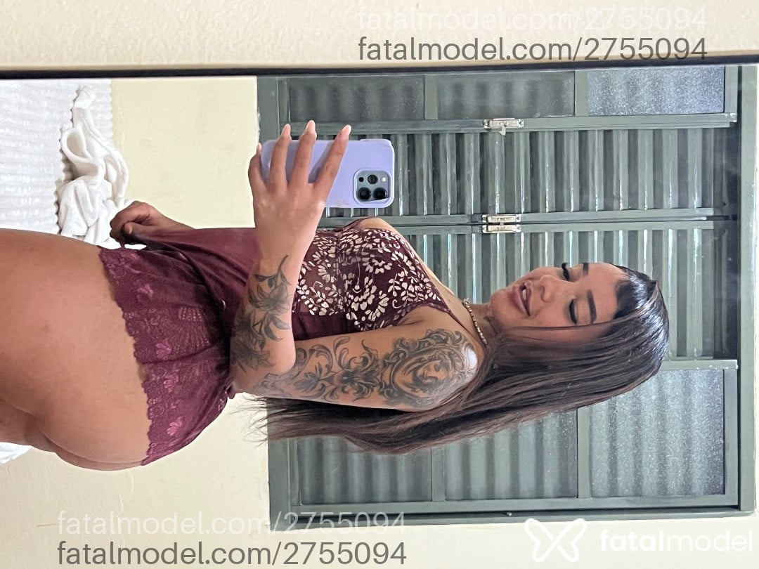 Acompanhante mulher morena (o) de olhos castanhos - Larissa Acompanhante mulher morena (o) de olhos castanhos - Larissa