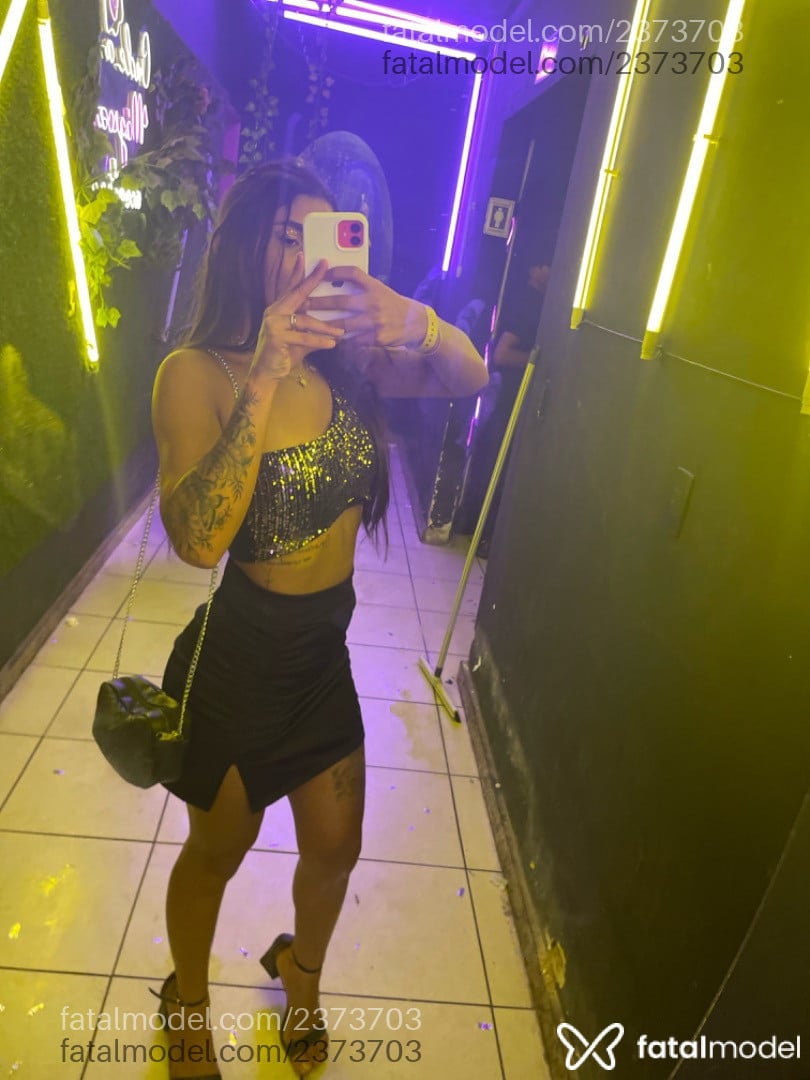 Acompanhante mulher com cabelo castanho de olhos pretos em Mossoró Acompanhante mulher com cabelo castanho de olhos pretos em Mossoró - Aline Priscila