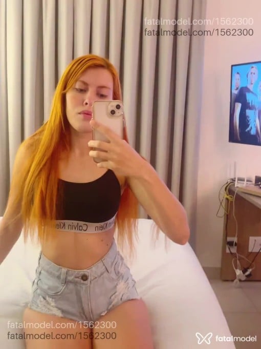 Acompanhante mulher ruiva (o) de olhos verdes em São Paulo - Dafne Spindula