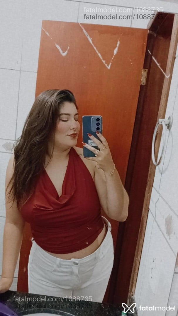 Acompanhante mulher com cabelo castanho de olhos castanhos em Anápolis Acompanhante mulher com cabelo castanho de olhos castanhos em Anápolis - Denise Sintra