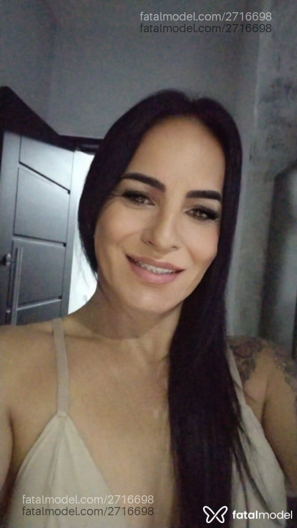 Acompanhante mulher trans morena (o) de olhos mel em Pindamonhangaba - Lavínia Antonelly