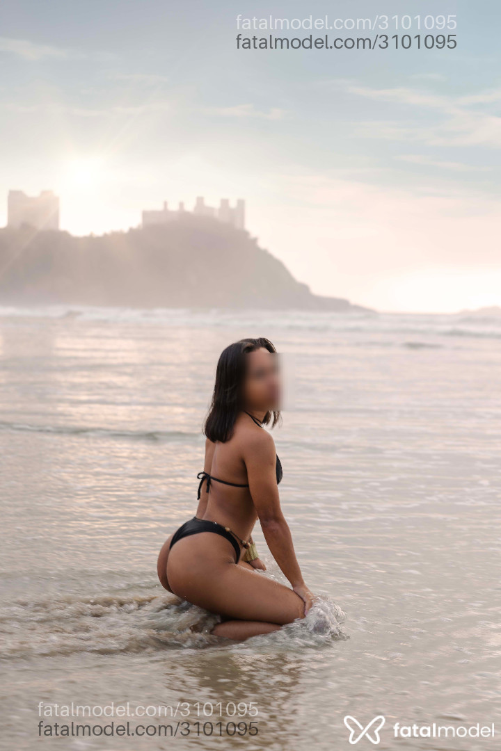 Acompanhante mulher morena (o) de olhos castanhos em São Paulo Acompanhante mulher morena (o) de olhos castanhos em São Paulo - Ninna