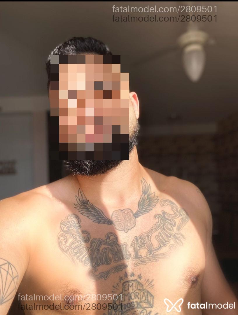 Acompanhante homem morena (o) de olhos castanhos - Victor Acompanhante homem morena (o) de olhos castanhos - Victor