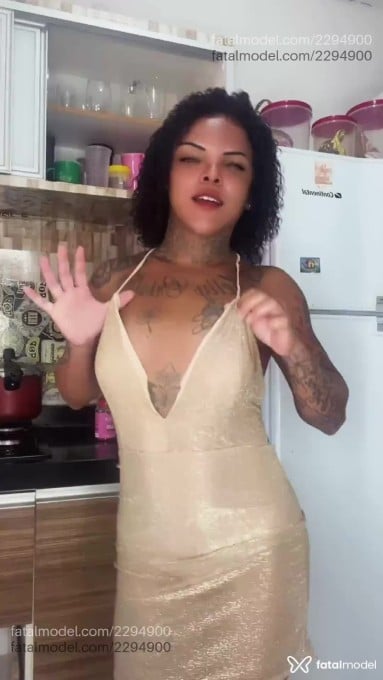 Acompanhante mulher com cabelo castanho de olhos castanhos em Indaiatuba - Ovelha Negra