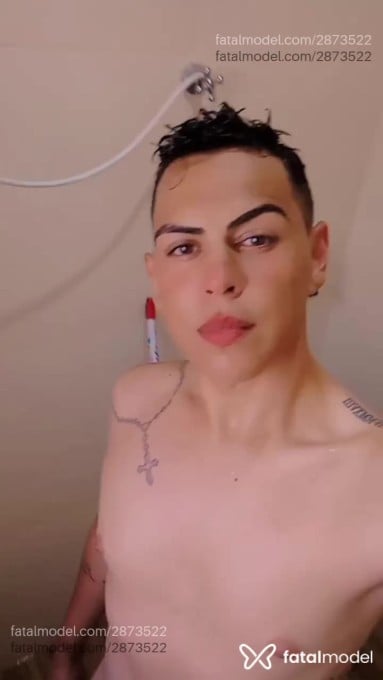 Acompanhante homem com cabelo castanho de olhos castanhos em Votuporanga Acompanhante homem com cabelo castanho de olhos castanhos em Votuporanga - Henry Becker