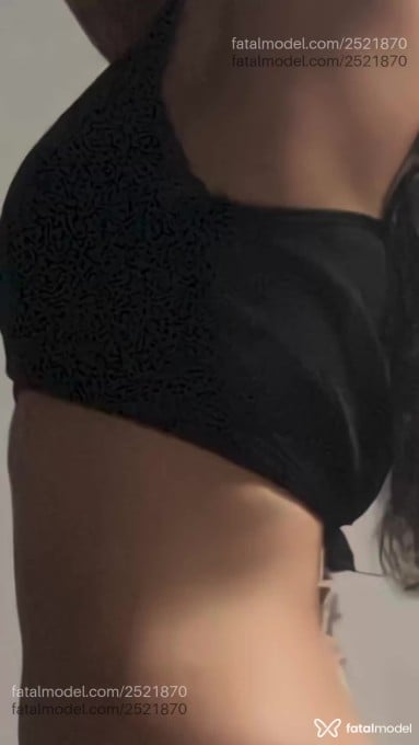 Acompanhante mulher morena (o) de olhos castanhos em Recife - Mel