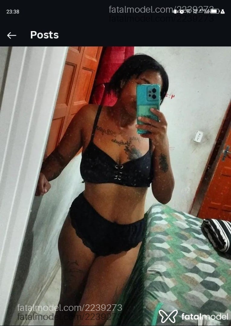 Acompanhante mulher com cabelo castanho de olhos castanhos em São Mateus - Ssantinha