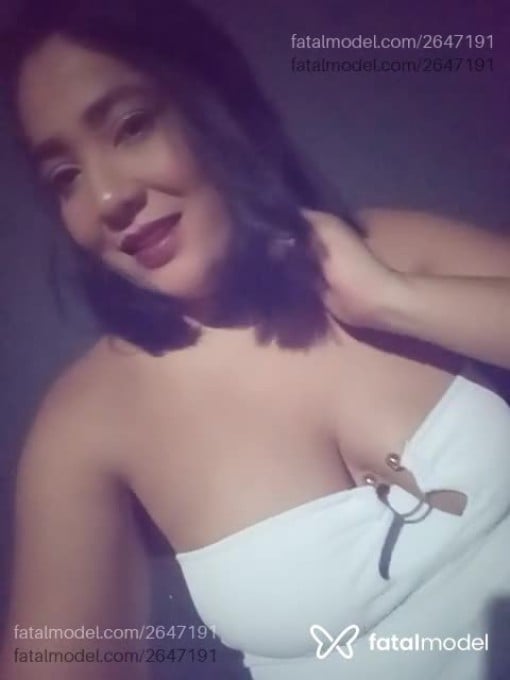 Acompanhante mulher com cabelo castanho de olhos castanhos em Formosa Acompanhante mulher com cabelo castanho de olhos castanhos em Formosa - Morena Gt