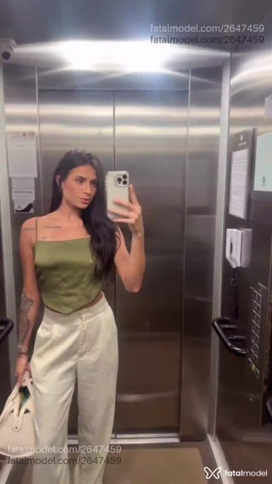 Acompanhante mulher com cabelo castanho de olhos castanhos em Rio de Janeiro - Bianca Freitas