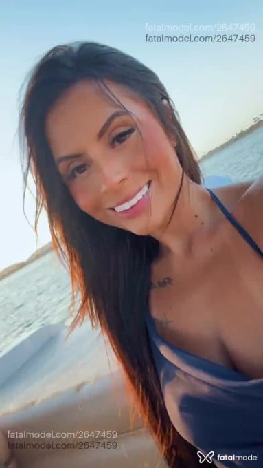 Acompanhante mulher com cabelo castanho de olhos castanhos em Rio de Janeiro - Bianca Freitas