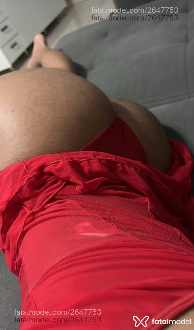 Acompanhante mulher morena (o) de olhos castanhos - Vitória