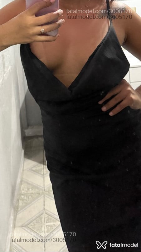 Acompanhante mulher morena (o) de olhos castanhos em Vilhena - Ana Júlia Gomes