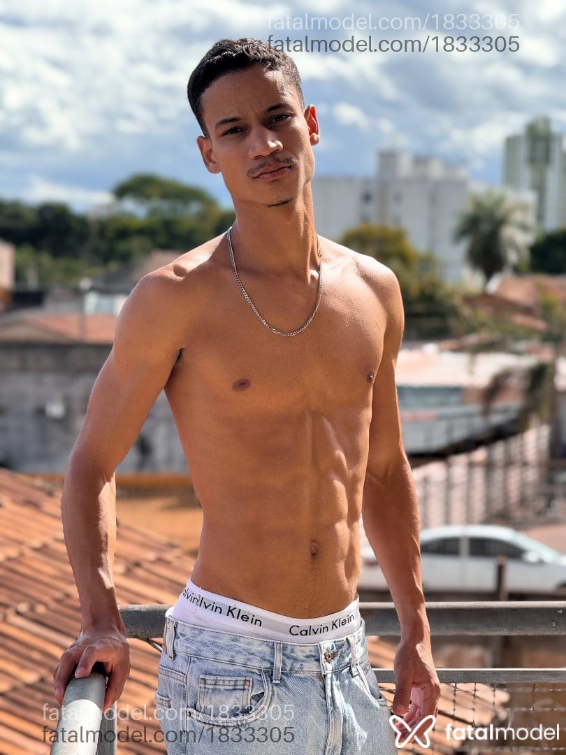 Acompanhante homem morena (o) de olhos pretos em Goiânia Acompanhante homem morena (o) de olhos pretos em Goiânia - Walisson Gonçalves