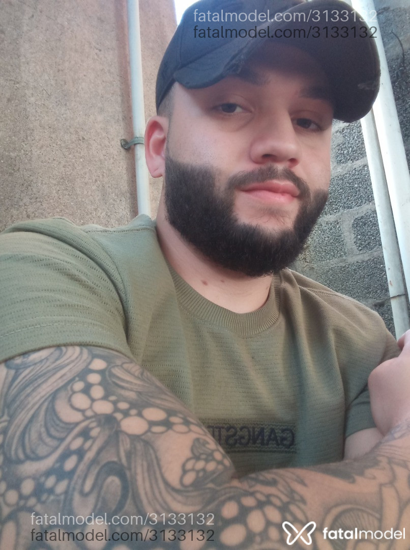 Acompanhante homem com cabelo castanho de olhos castanhos em São Paulo - Galego