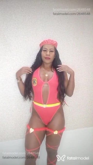 Acompanhante mulher morena (o) de olhos mel em Luís Eduardo Magalhães - Rafaella