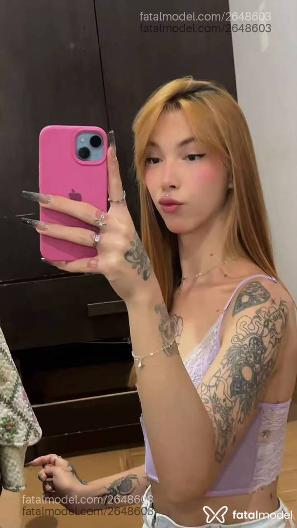 Acompanhante mulher trans ruiva (o) de olhos castanhos em Batatais Acompanhante mulher trans ruiva (o) de olhos castanhos em Batatais - Larissa Nascimento