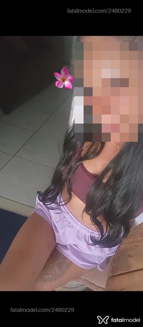 Acompanhante mulher com cabelo castanho de olhos pretos em Aparecida de Goiânia Acompanhante mulher com cabelo castanho de olhos pretos em Aparecida de Goiânia - Maitê