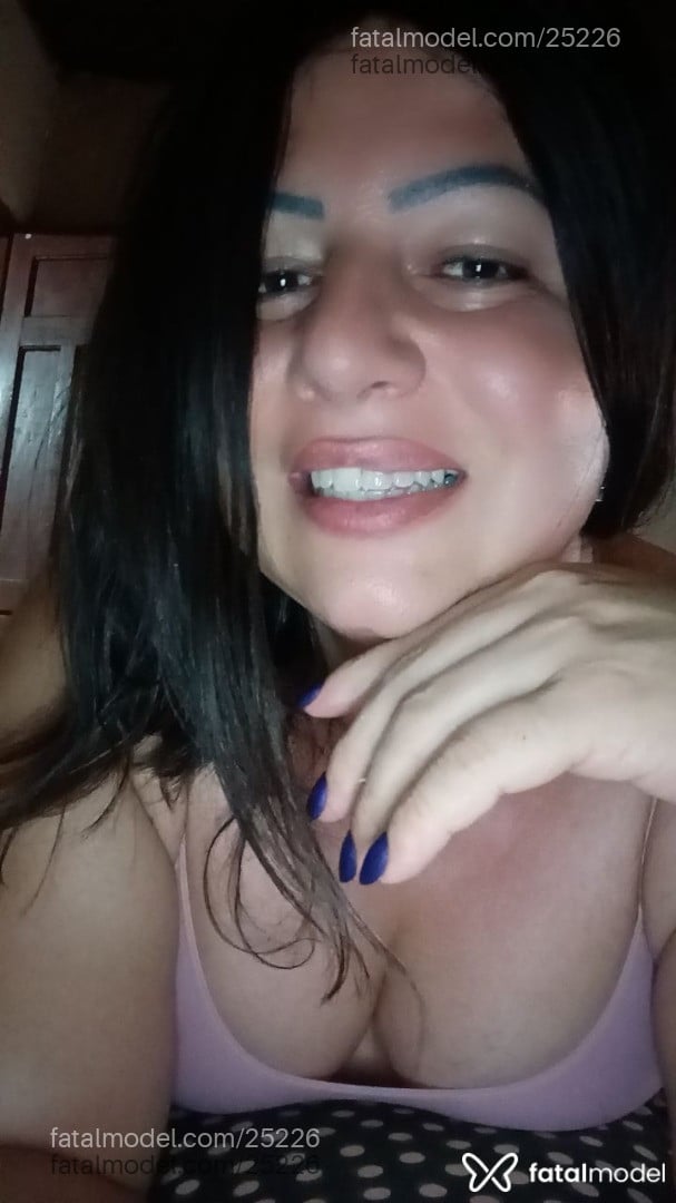 Acompanhante travesti morena (o) de olhos castanhos em Maringá Acompanhante travesti morena (o) de olhos castanhos em Maringá - Luana travesti