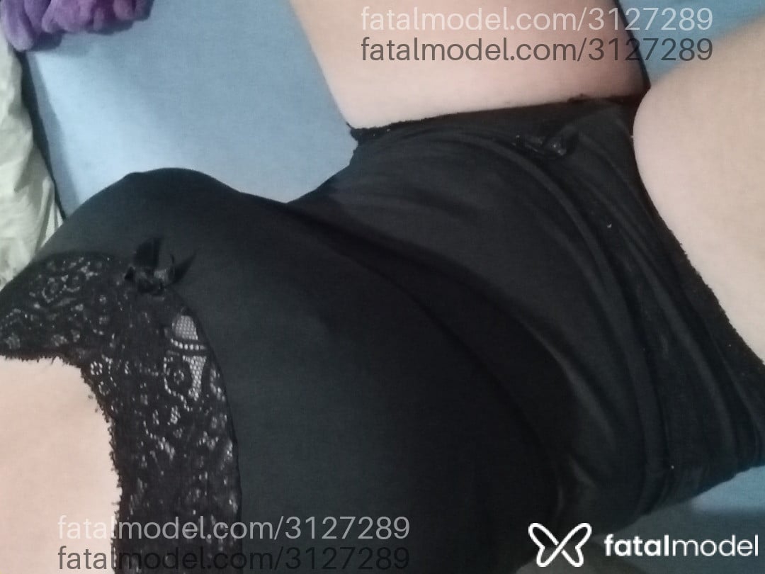 Acompanhante mulher com cabelo castanho de olhos castanhos em Blumenau - Julia