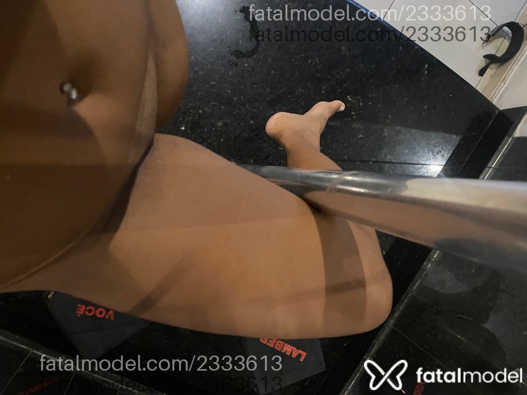 Acompanhante mulher morena (o) de olhos castanhos em Itaboraí - Mariana
