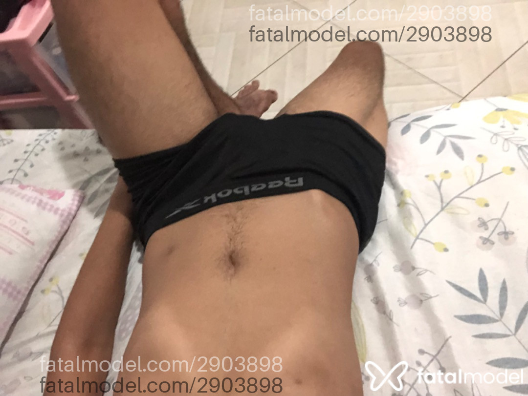 Acompanhante homem morena (o) de olhos castanhos em Itanhaém Acompanhante homem morena (o) de olhos castanhos em Itanhaém - Lemes