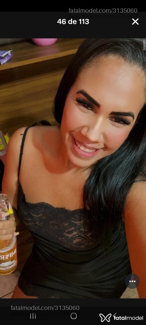 Acompanhante mulher morena (o) de olhos pretos em Niterói Acompanhante mulher morena (o) de olhos pretos em Niterói - Isis Martis
