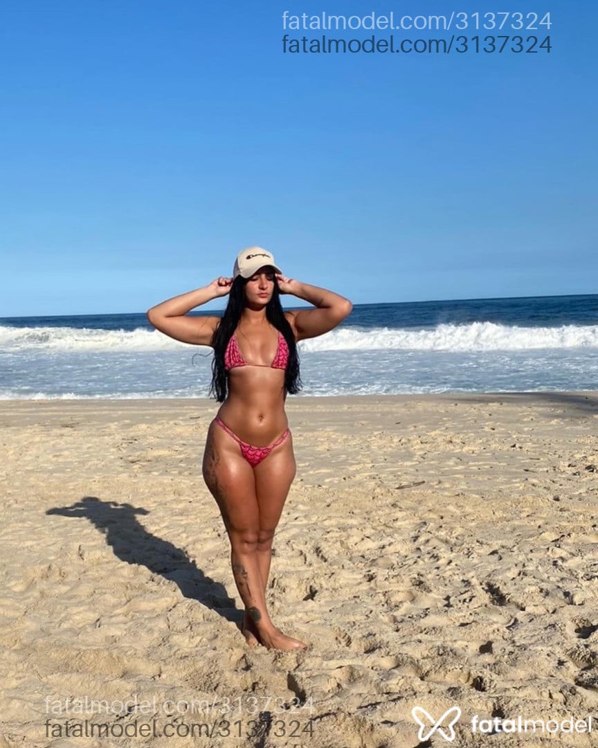 Acompanhante mulher morena (o) de olhos castanhos em Rio de Janeiro - Rafaela