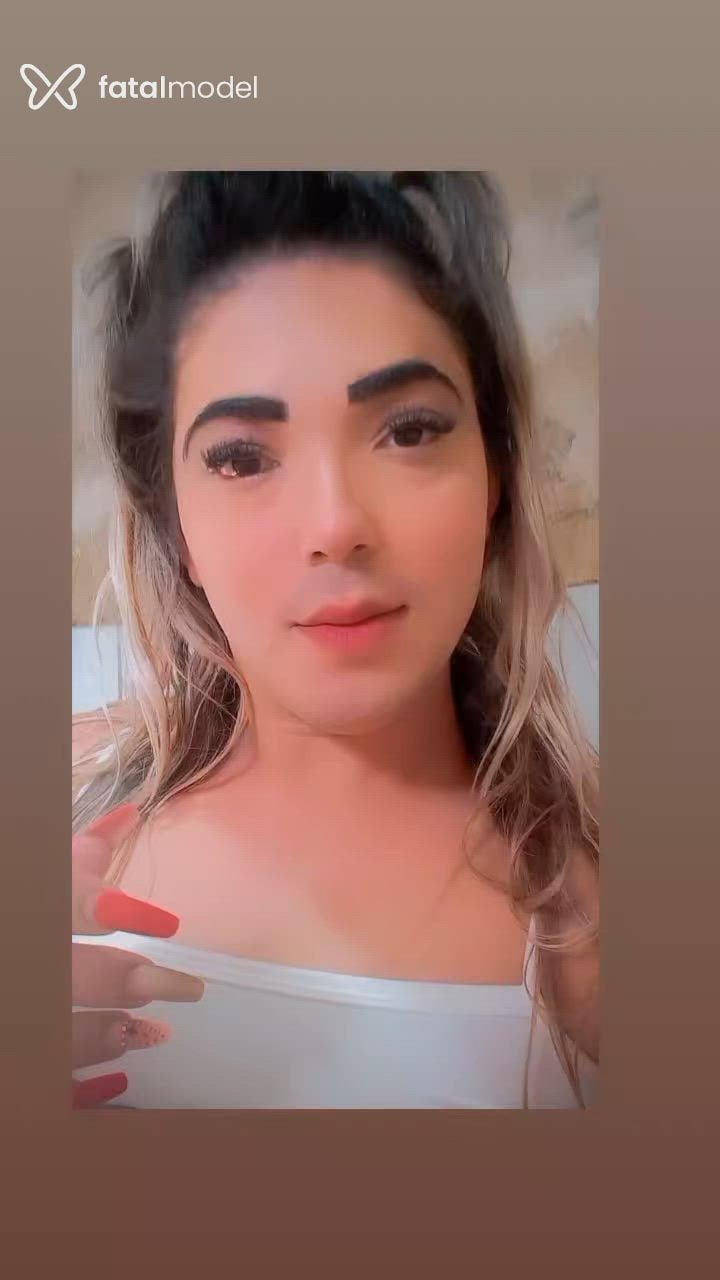Acompanhante mulher trans loira (o) de olhos castanhos em Quirinópolis Acompanhante mulher trans loira (o) de olhos castanhos em Quirinópolis - Rihanna Cascánhol